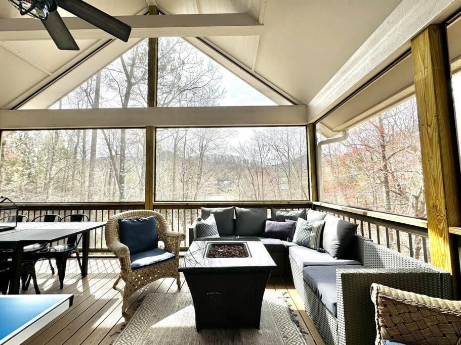 The Cove Retreat- Hot Tub/Screened Porch/Game Room Лейк-Лур Экстерьер фото