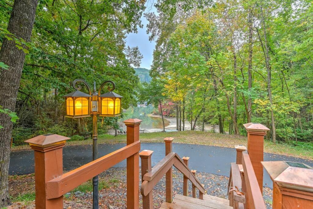 The Cove Retreat- Hot Tub/Screened Porch/Game Room Лейк-Лур Экстерьер фото